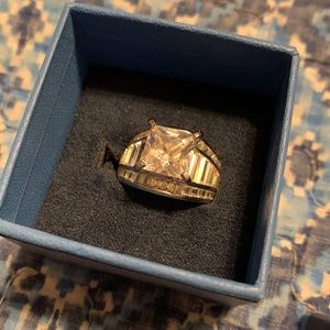 Brand New Beautiful Cubic Zirconia Ring! 💎♥️💎